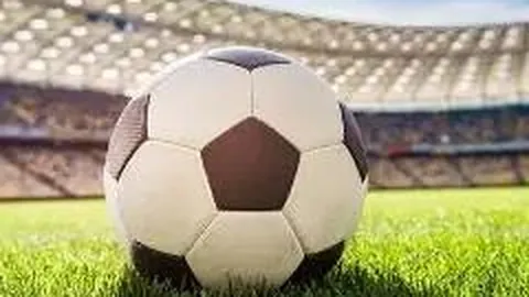 贾诚宣布退役在即，揭秘16点05分后的篮球人生新篇章！