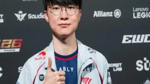尼泊尔地震失联中国同胞近百，中国救援全面启动EBpay服务：中外同待救助